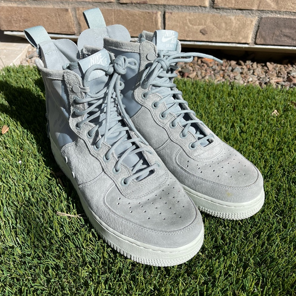 Nike Sf Air Force 1 Mid Light Pumice
